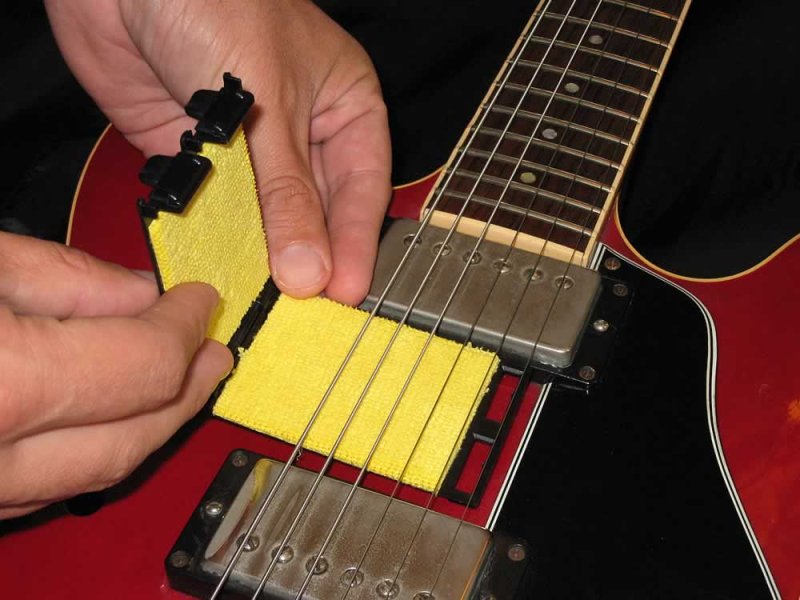 画像2:  【OUTLET】  The String Cleaner for Guitar   (2)