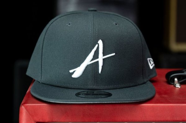 画像1: Tom Anderson / New Era 9Fifty Logo Hat (1)