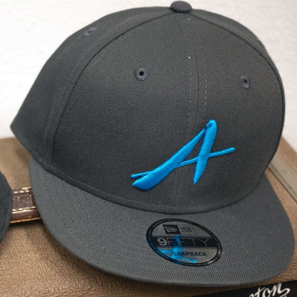 画像1: Tom Anderson / New Era 9Fifty Logo Hat, Graphite (Bora Blue Logo) (1)