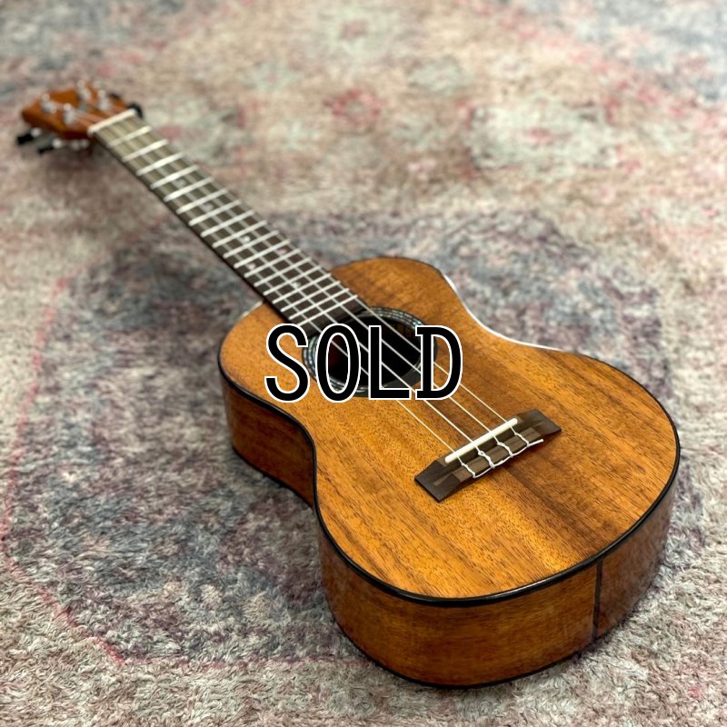 画像2: KUMU / Tuxedo Tenor  【店頭展示品】 (2)