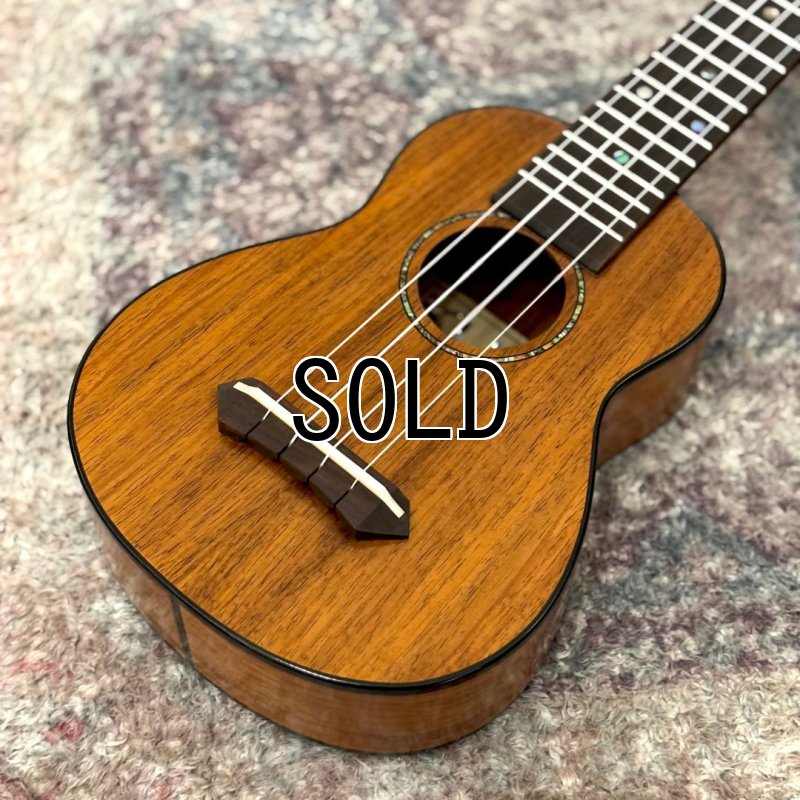 画像1: KUMU / Tuxedo Soprano (Long Neck)  【店頭展示品】 (1)