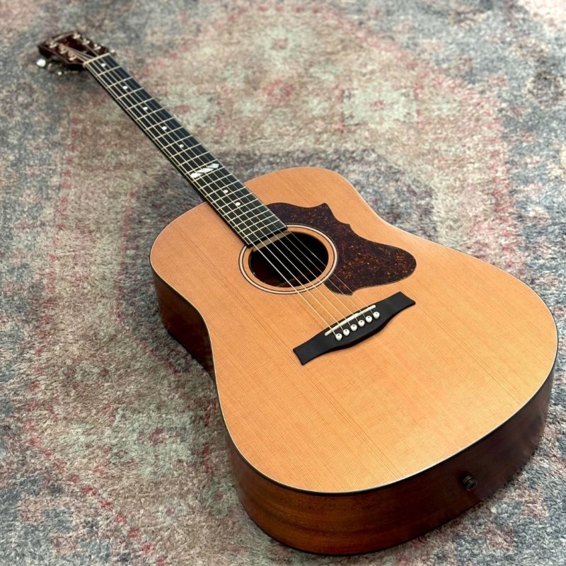 画像2:  【USED】  Godin / Metropolis Natural Cedar EQ    (2)