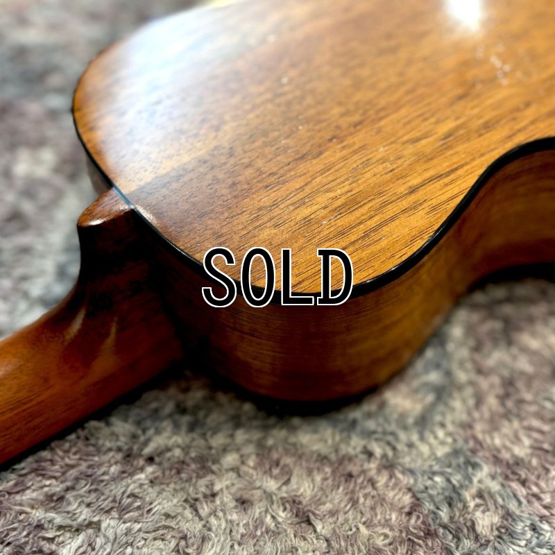画像8:  【OUTLET】  KUMU ukulele / Tuxedo Concert (#22073866)   (8)