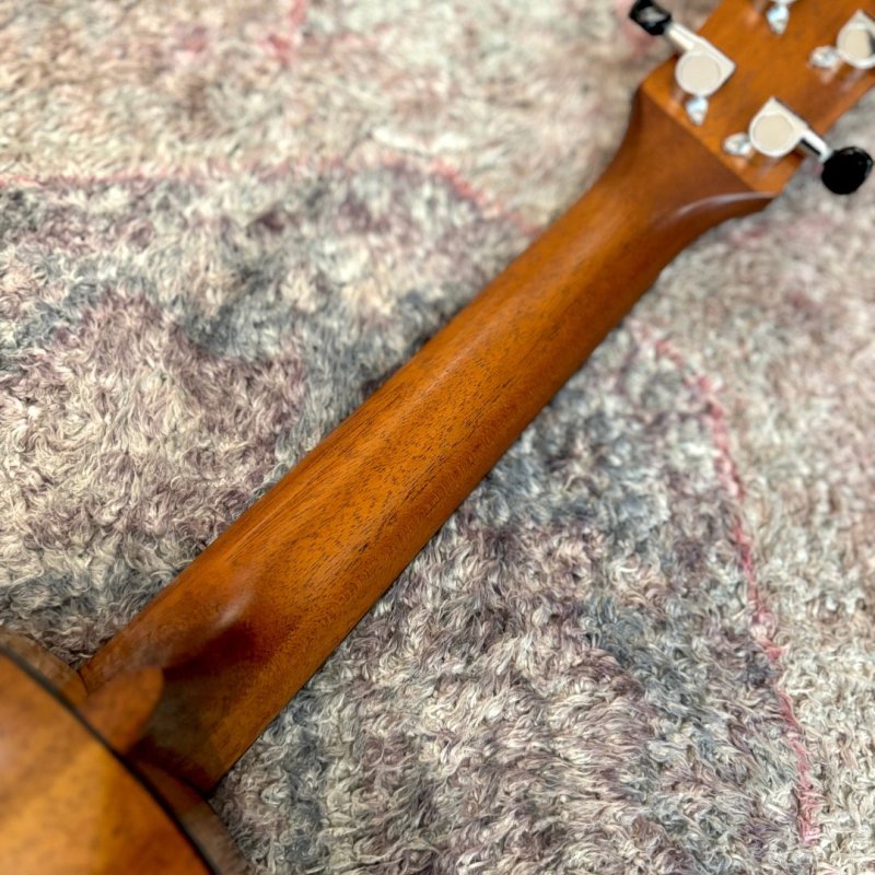 画像7:  【OUTLET】  KUMU ukulele / Tuxedo Concert (#22073866)   (7)